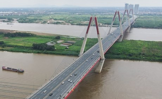 Chủ tịch UBND Hà Nội: Sẽ tập trung nguồn lực, xây dựng đủ 18 cầu vượt sông Hồng